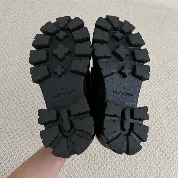 Princess Polly Penny Lane Platform Loafers - Picture 11 of 13